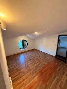 Casă 4 camere București - poza 2