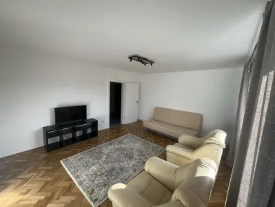 Inchiriez ap .80 mp , decomandat 3 camere , doua bai , cartierul grigoresc .. et 3 , - foto 5