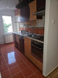 Imobiliare inchiriere apartament 3 camere - foto 6