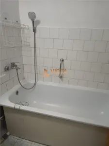 Apartament spre inchiriere, 400 euro in Centrul Civic, Brasov - foto 16