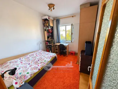 Apartament de vanzare 3 camere, 73 mp, 2 băi, mobilat și utilat, fără risc seismic – B-dul Socola - foto 6