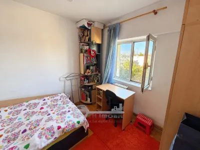 Apartament de vanzare 3 camere, 73 mp, 2 băi, mobilat și utilat, fără risc seismic – B-dul Socola - foto 8