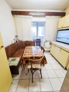 Apartament 3 camere Oradea - poza 2
