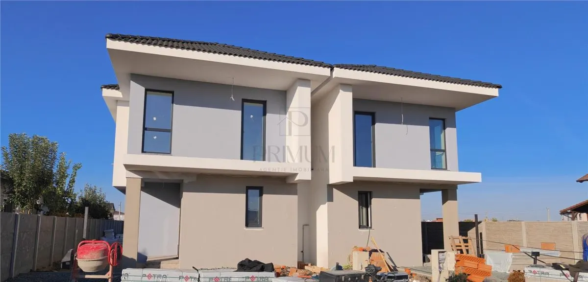 Casă 4 camere Moșnița Nouă - poza 1