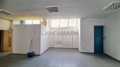Spatiu comercial, zona Modern la bulevard, vad  excelent !! - foto 8