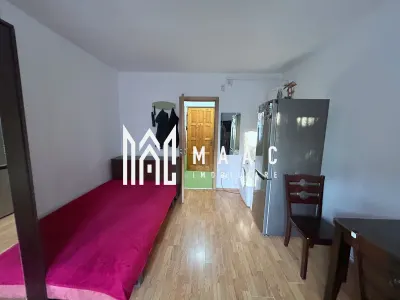 Garsonieră de vânzare | Sibiu, Vasile Aaron | baie cu geam - Sibiu