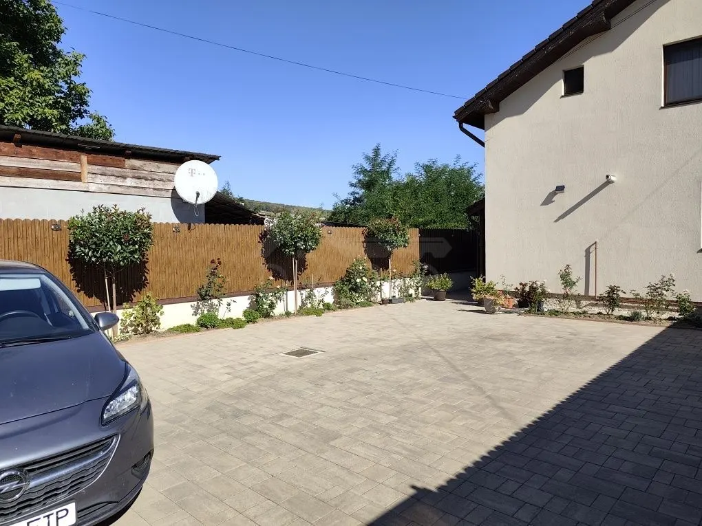 Casă 4 camere Sâncraiu de Mureș - poza 1
