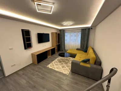 Vand apartament 2 camere decomandat zona Nord - Bacau