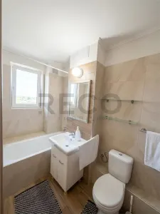 RECO, Apartament 3 camere, decomandat, Zona Centrala, Sanmartin - foto 6