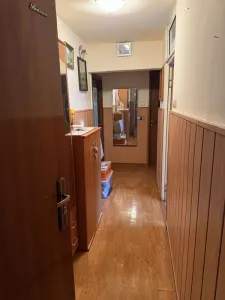 Apartament 2 camere decomandat etajul 2  Astra - foto 5