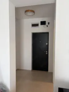 Etaj 1 in bloc nou cu loc de parcare inclus - foto 5