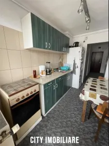 Apartament 2 camere, decomandat, Interservisan, Gheorghieni. - foto 4