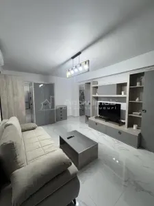 Garsoniera-zona Ultracentrala - Ploiesti