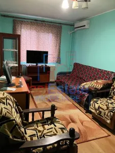 Apartament cu 2 camere, 35 mp, etaj 1, Podu Ros - foto 3
