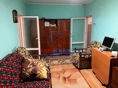 Apartament cu 2 camere, 35 mp, etaj 1, Podu Ros - foto 6