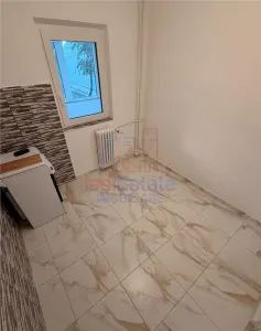 Apartament 2 camere zona Nicolina - Etaj 1 - renovat - foto 5