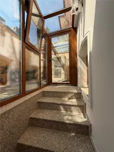 Victoriei - Titulescu , Vila D+P+M, nemobilata - foto 2