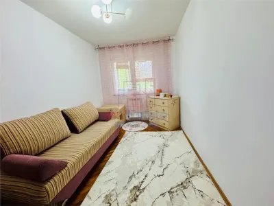 Apartament 3 camere Cantemir - zona Podu Ros - foto 5
