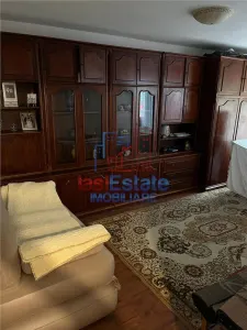 Apartament cu 3 camere  etajul 1 zona Petru Poni - Pacurari - foto 5