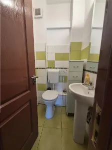 Apartament  4 camere decomandat Cetate etaj3, 120000 euro - foto 9