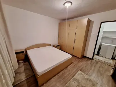 Torontalului, 2 Camere de Inchiriat, Centrala Proprie, Etaj 1 - Timisoara