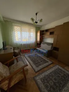 Apartament cu 2 camere, 50 mp, etaj 7/8, Piata Unirii - foto 2
