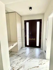 Închiriere vila cartier rezidențial - foto 14