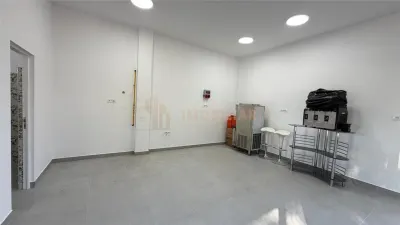 Spatiu comercial de inchiriat, Ferneziu - foto 5