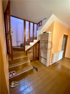 RECO Casa cu etaj in Biharia - foto 3