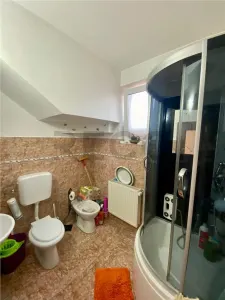 RECO Casa cu etaj in Biharia - foto 9