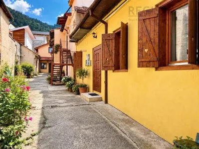 Apartament cochet cu 2 camere in Schei | Curte si liniste - Brasov