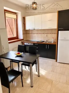 Apartament cochet cu 2 camere in Schei | Curte si liniste - foto 3