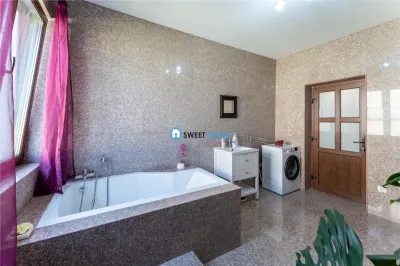 Casa individuala de exceptie in Izvor – Tarlungeni, Teren 1.505 mp, Vedere spre munti - foto 9