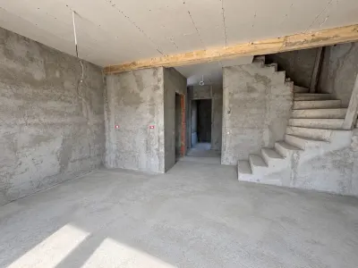 Casă 4 camere Moșnița Nouă - poza 4