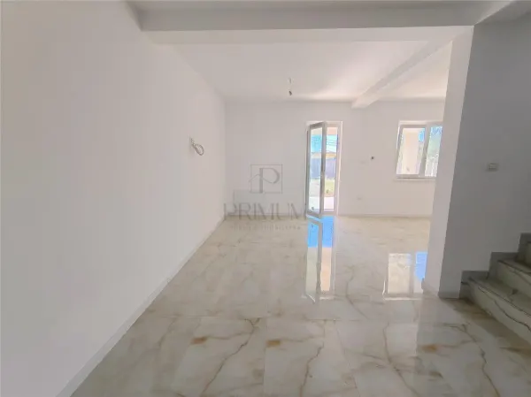 Casă 3 camere Moșnița Nouă - poza 4