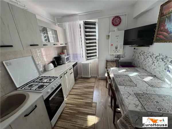 Apartament 2 camere Alba Iulia - poza 2