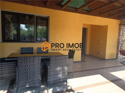 Casa tip parter zona Luciu - foto 12