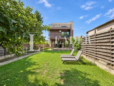 Vila individuala de vanzare Baneasa I Arhitectura moderna - Bucuresti