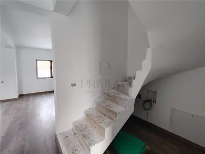Casă 4 camere Moșnița Veche - poza 5
