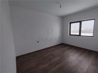 Casă 4 camere Moșnița Veche - poza 7