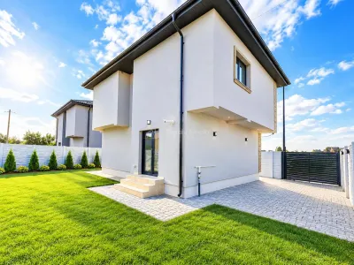 Vanzare - Casa Individuala - Prelungirea Ghencea - Margelelor  - 330 mp Teren - 235000E - Comision 0 ! - Bucuresti