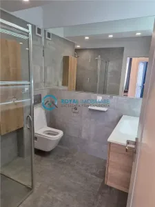 Royal Imobiliare- Inchiriere apartament 3 camere, zona 9 Mai - foto 13
