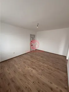 Apartament 2 Camere Proaspat Renovat | Tomis Nord, Chiar Langa Liceul Calinescu - foto 11