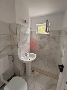 Apartament 2 Camere Proaspat Renovat | Tomis Nord, Chiar Langa Liceul Calinescu - foto 3