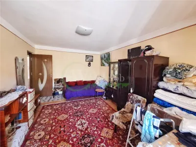 Apartament 2 camere decomandat , 54 mp – Cartierul Mioriței | Etaj 1 | Centrală și balcon - foto 2