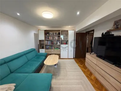 RECO Apartament 3 camere, etajul 10, Nufarul Oradea - foto 2