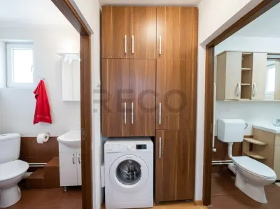 RECO Apartament 3 camere, etajul 10, Nufarul Oradea - foto 12