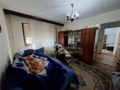 Apartament 2 camere semidecomandat,cu centrala, zona Piata Sud - foto 4