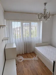 De vanzare apartament | 3 camere, Bd. Independenței, la 2 minute de UMF | ideal investiție / regim hotelier - foto 3
