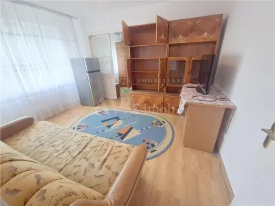 Apartament 2 camere nedecomandat, zona Piata Sud - Bacau